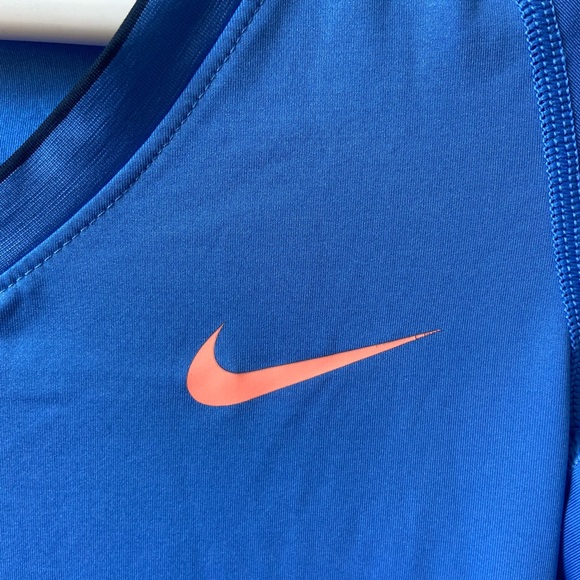 DRI-FIT blue workout t-shirt - Picture 2 of 5